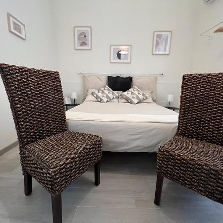 Zinbi'S House Apartment คาตาเนีย ภายนอก รูปภาพ