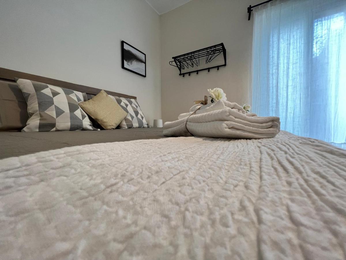 Zinbi'S House Apartment คาตาเนีย ภายนอก รูปภาพ