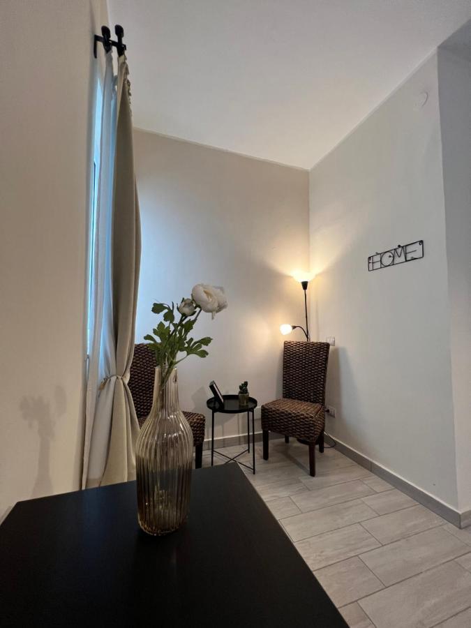 Zinbi'S House Apartment คาตาเนีย ภายนอก รูปภาพ