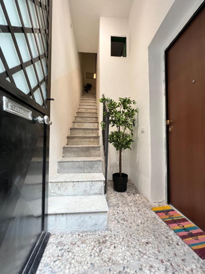 Zinbi'S House Apartment คาตาเนีย ภายนอก รูปภาพ