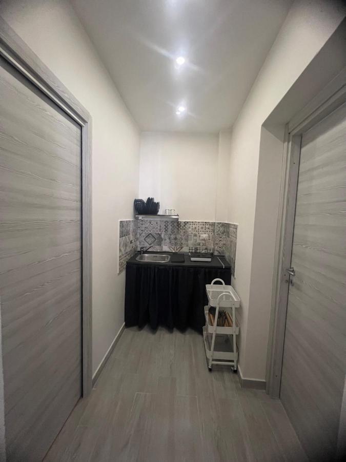 Zinbi'S House Apartment คาตาเนีย ภายนอก รูปภาพ