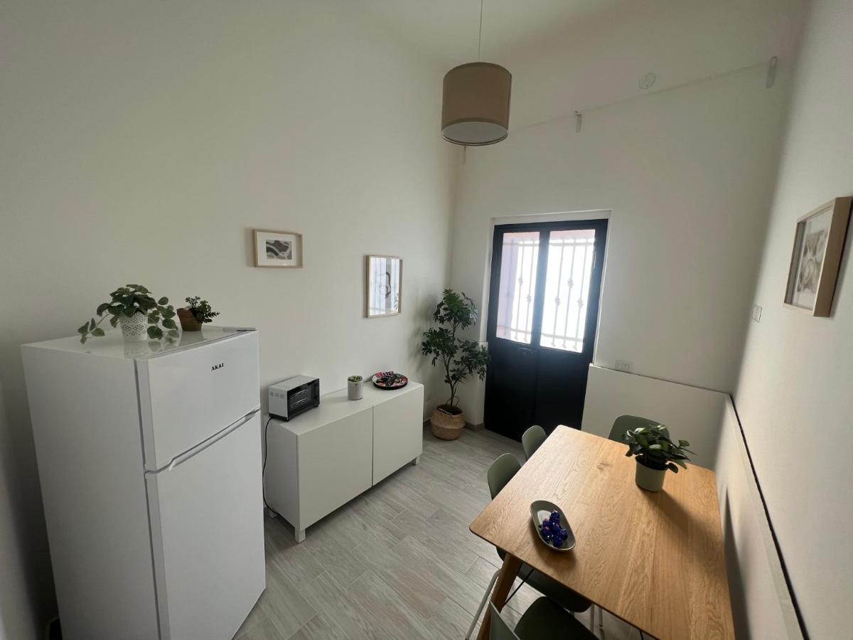 Zinbi'S House Apartment คาตาเนีย ภายนอก รูปภาพ